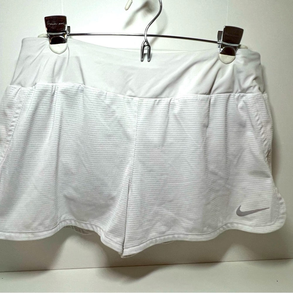 Nike Shorts Dri-Fit White
